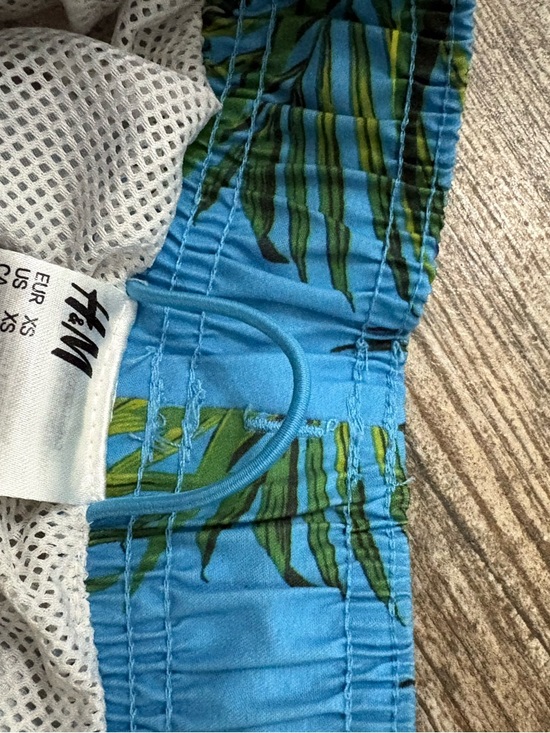 H&M Blue Pineapple-Print Swim Shorts - Picture 2 of 2